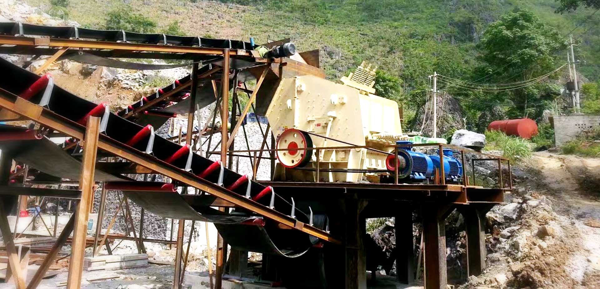 Производственная линия дробления камня 200 т / ч в Xiuwu, Jiaozuo